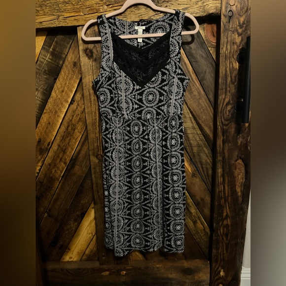 Knit dress - Picture 1 of 4